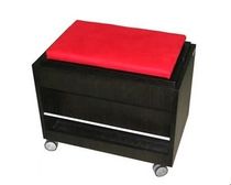 repose-pieds contemporain &agrave; roulettes CONCEPT KANGOUROO: 05 BDC WE by Emmanuel Rubbens Rubbens Design
