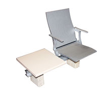 si&egrave;ge sur poutre &agrave; tablette ALUMIX Ezcaray International Seating