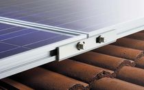syst&egrave;me de fixation pour toiture en pente ZS TILE&trade; Zep solar