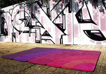 tapis contemporain &agrave; rayures en laine de Nouvelle Z&eacute;lande (fait main) WAVES PIODAO GROUP