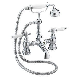 mélangeur pour baignoire / à poser / en métal chromé / de salle de bain