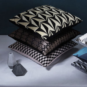 coussin carré / à motif / en tissu