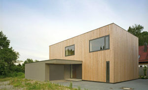 maison préfabriquée / contemporaine / MOB / à 2 étages