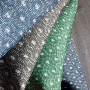 tissu d'ameublement / pour rideaux / motif géométrique / monochrome