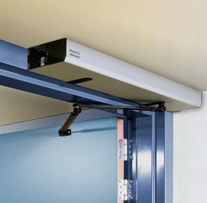 automatisme d'ouverture pour porte battante / à entraînement linéaire