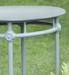 guéridon classique / rond / de jardin