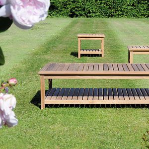 table d'appoint contemporaine / en teck / carrée / de jardin