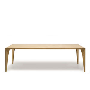 table à manger contemporaine / en bois massif / rectangulaire / contract