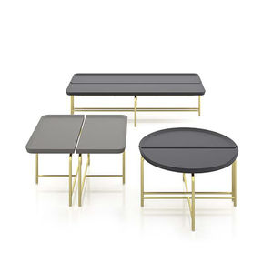 table basse contemporaine / en métal / en bois laqué / ronde