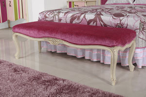 bout de lit de style Louis XV / en tissu / en bois / pour hôtel