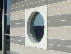 bloc de béton creux / apparent