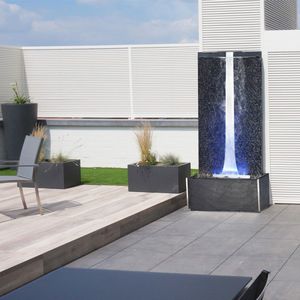 fontaine de jardin / en pierre / en inox / contemporaine
