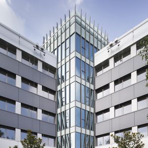mur-rideau ossature autoportante / en aluminium et en verre