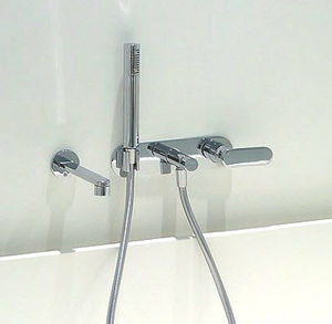 mitigeur pour baignoire / à encastrer / en métal chromé / en laiton