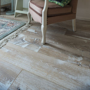 parquet contrecollé / à coller / flottant / à clouer