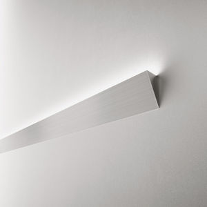 luminaire en saillie / à LED / linéaire / en aluminium extrudé