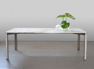 table à manger contemporaine / en laiton / en onyx / rectangulaire
