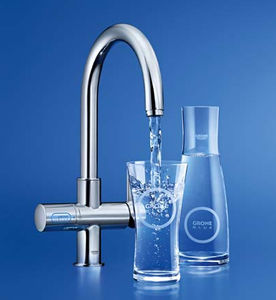 mitigeur en métal chromé / de cuisine / 1 trou / avec purificateur d'eau