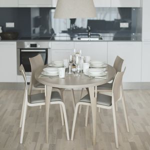 chaise de restaurant design scandinave / tapissée / empilable / avec coussin amovible