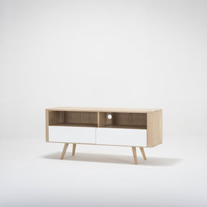 meuble TV contemporain / lowboard / en chêne / en MDF