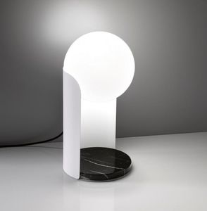 lampe de table / design minimaliste / en métal / en verre