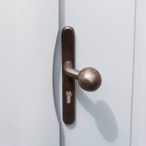 poignée de porte / en métal / en fer / classique