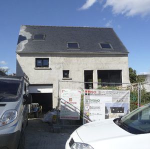 maison modulaire / contemporaine / en béton / résistante aux tornades