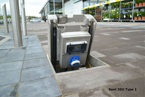 borne de distribution électrique / en inox / escamotable
