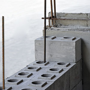 bloc de béton cellulaire / creux / pour mur porteur / pour zone sismique