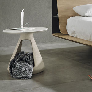 table de chevet contemporaine / en grès émaillé / ronde / contract