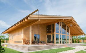 maison préfabriquée / contemporaine / en bois lamellé-collé / écologique