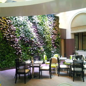 mur végétal en végétaux vivants / en panneau modulaire / sur mesure / colonne