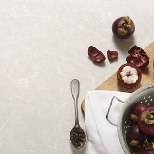 plan de travail en pierre naturelle / en quartz / de cuisine