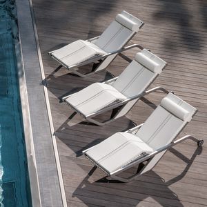 bain de soleil contemporain / en aluminium / en cuir / pour espace public