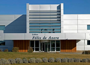 bardage en composite / en aluminium / lisse / à cassette