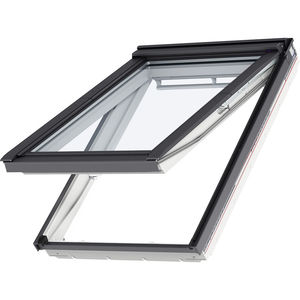 fenêtre de toit à projection / en bois / en aluminium / à double vitrage