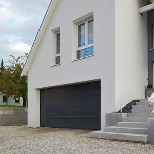 portes de garage sectionnelles / en acier / automatiques