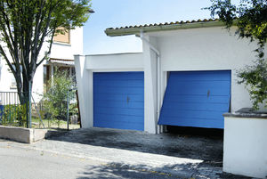 portes de garage basculantes / en acier / automatiques