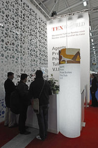 colonne lumineuse contemporaine / en PVC / à LED / d'intérieur