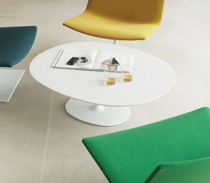 table basse / contemporaine / en MDF / en acier laqué