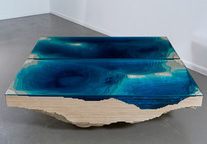 table contemporaine / en bois / en verre / rectangulaire