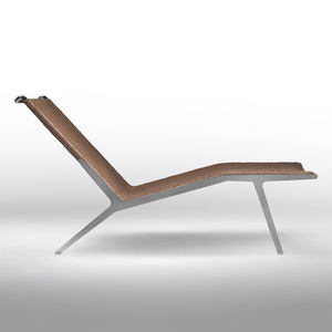 chaise longue contemporaine / en cuir / en métal / par Antonio Citterio