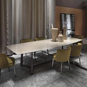 table à manger / rectangulaire / contemporaine / en bois laqué