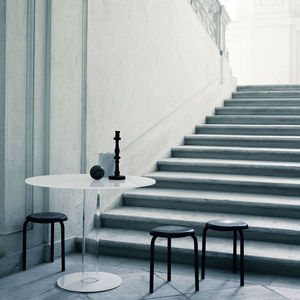 table bistrot contemporaine / en verre trempé / en verre laqué / ronde
