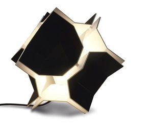 lampe de sol / design original / en métal / en ABS