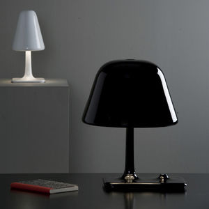 lampe de table / design original / en porcelaine / noire