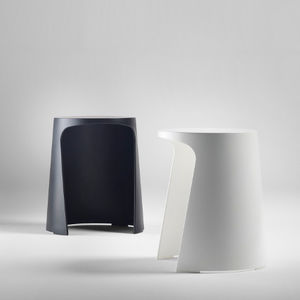 tabouret contemporain / en polypropylène / professionnel / empilable