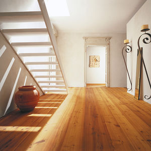 parquet contrecollé / à coller / flottant / en mélèze