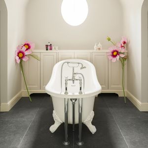baignoire sur pieds / ovale / en composite / en pierre