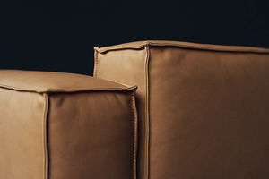 fauteuil contemporain / en tissu / en cuir / noir